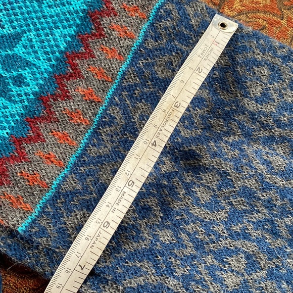 Novica Alpaca Set hat scarf wrist warmer gorgeous turquoise blues snowflake NEW - Picture 8 of 9
